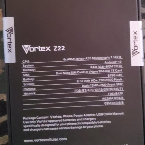 Brand new cell phone - Picture 2 of 3